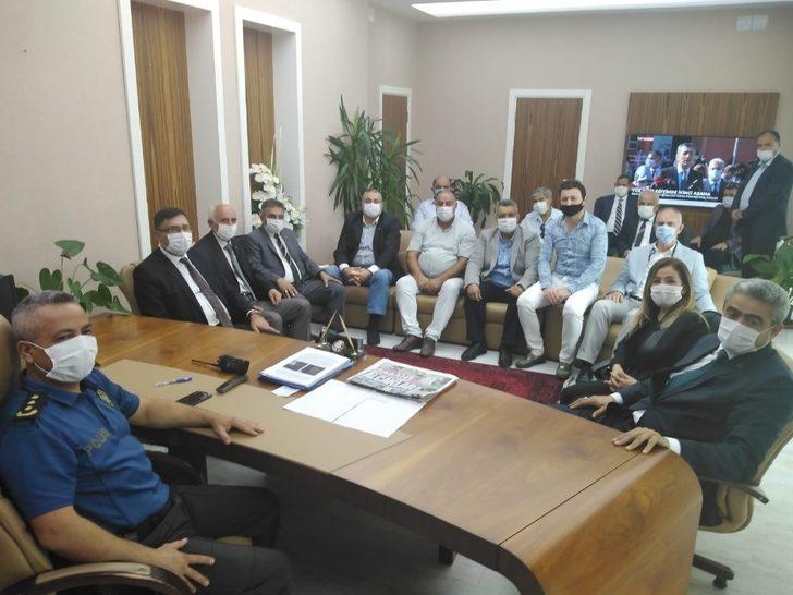 MHP Aydın İl yönetimi Kuşadası’nda ziyaretlerde bulundu G4