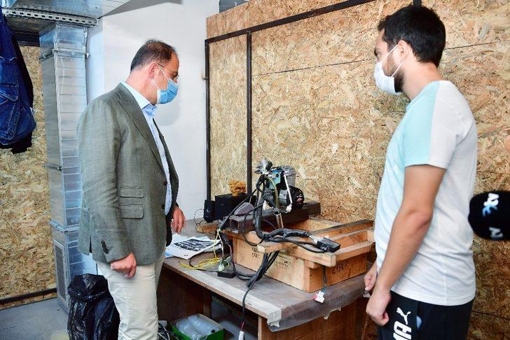 Geleceğin mühendislerine Beylikdüzü Belediyesi’nden destek G1