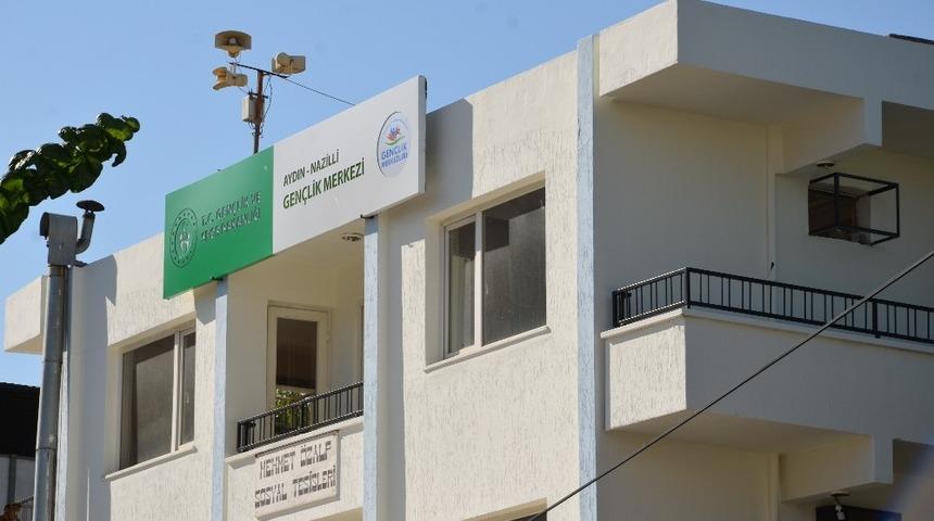 Nazilli Gençlik Merkezi hizmet vermeye hazırlanıyor