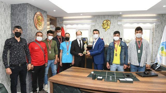 Çatak Belediyespor Rafting Takımı şampiyonada ikinci oldu