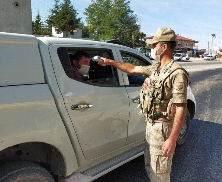 Tunceli’de jandarma ve polisten "Covid-19" denetimi G2
