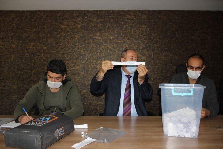 Hakkari’de işçi alımı için kura çekimi G1