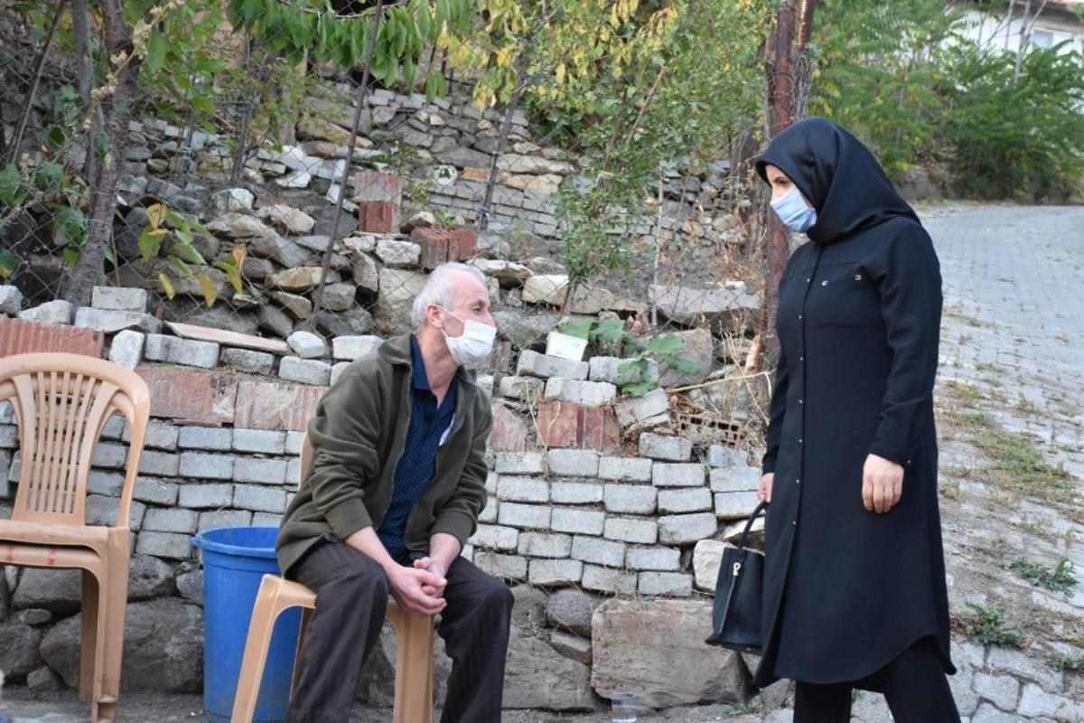 Başkan Ali S&uuml;l&uuml;k&rsquo;&uuml;n eşinden şehit ailesine ziyaret