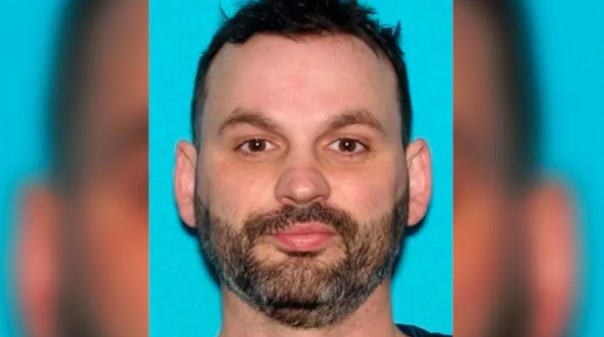 Pizza hamurundan jilet çıktı, eski çalışan tutuklandı