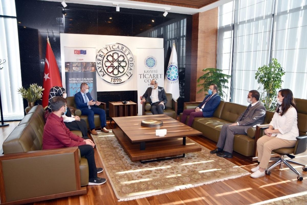 KTO&rsquo;da Ulaşım A.Ş. &ccedil;alışanlarına mesleki yeterlilik belgeleri Başkan G&uuml;lsoy tarafından verildi