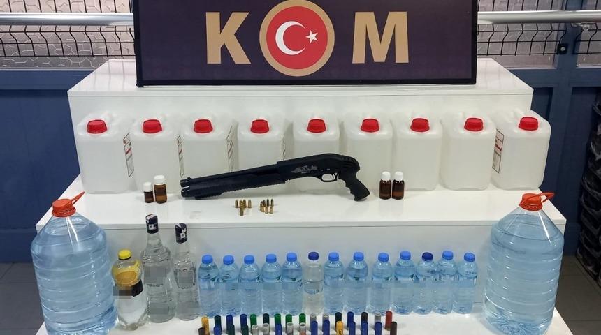 Isparta&rsquo;da sahte i&ccedil;ki operasyonu