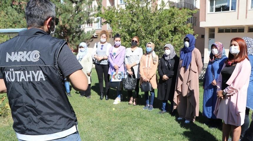 ’En iyi narkotik polisi: Anne’ projesi Kütahya’da da hayata geçirildi