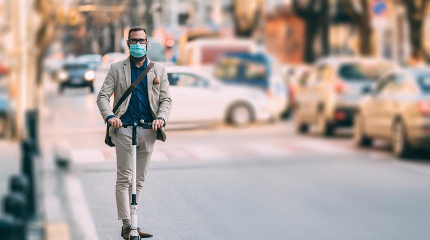 Norve&ccedil;'te polis saatte 58 kilometre hız yapan scooter'a el koydu