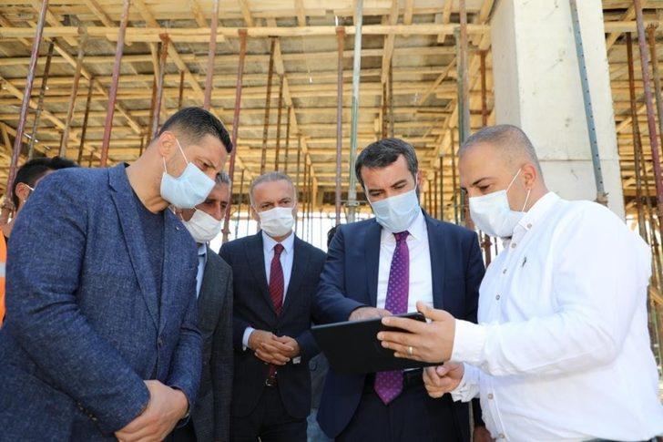 Başkan Şerifoğulları, yapımı süren projeleri yerinde inceledi G1