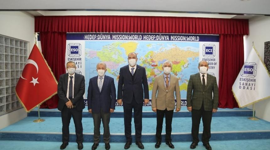 Demiryolu sektörü değerlendirildi