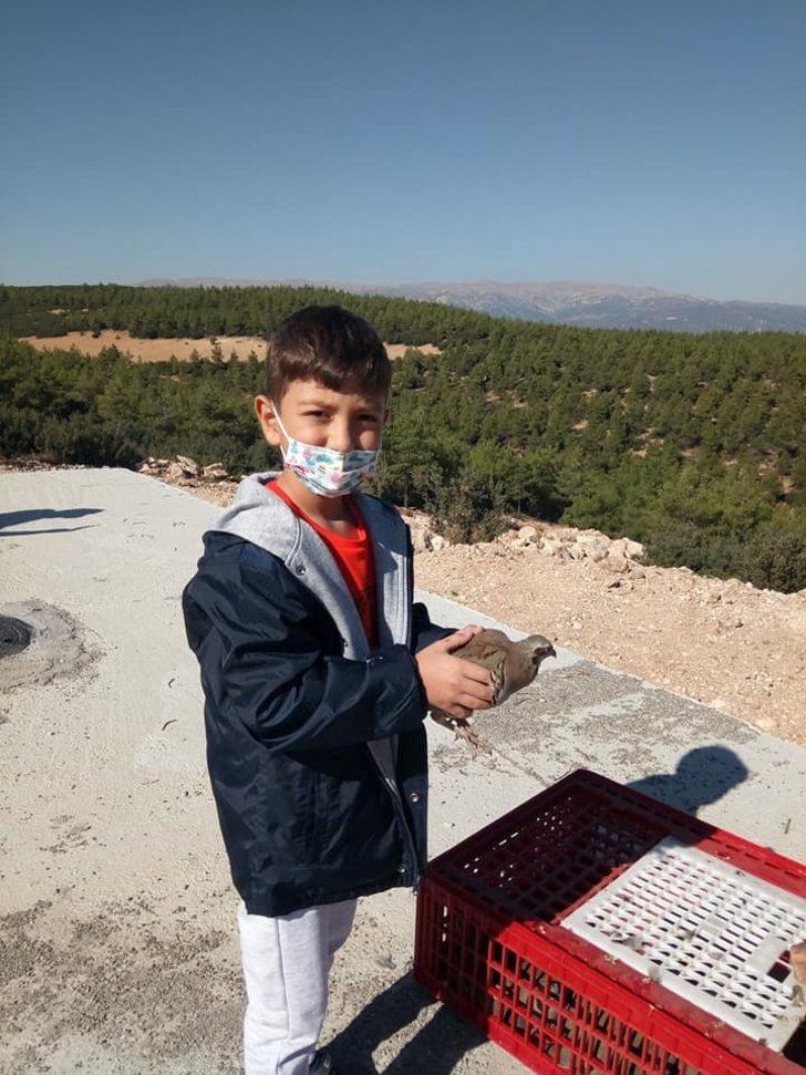 Korkuteli’nde 200 keklik doğaya bırakıldı G4