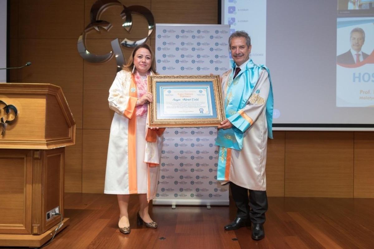 Malatya Turgut &Ouml;zal &Uuml;niversitesi&rsquo;nin 2020-2021 Akademik yılı a&ccedil;ılışı ger&ccedil;ekleştirildi