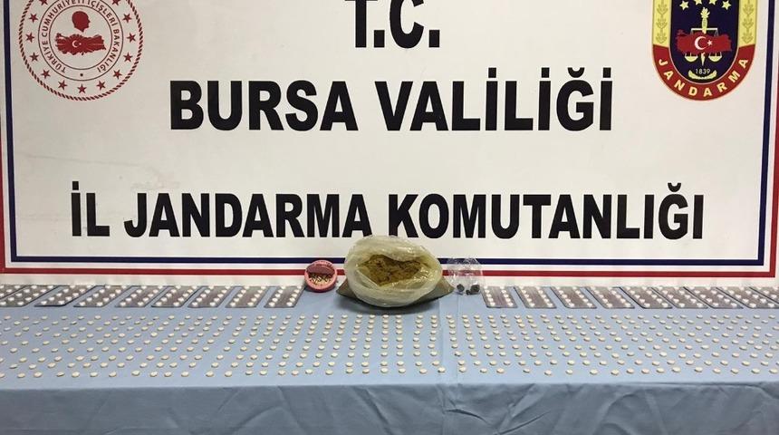 Bursa&rsquo;da 851 adet uyuşturucu hap ele ge&ccedil;irildi