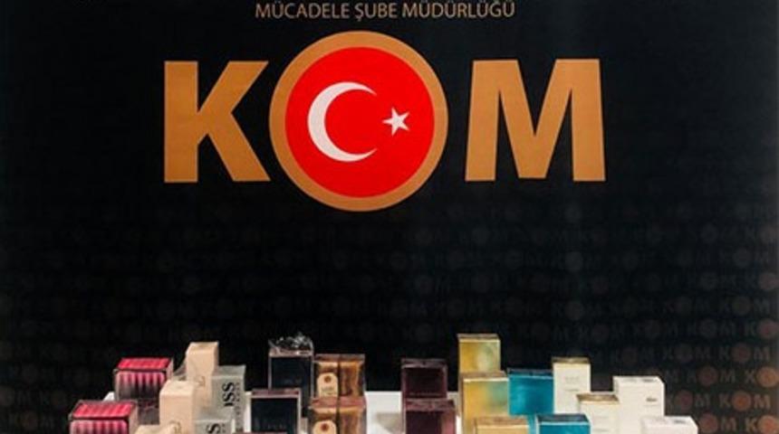 Bayburt’ta 30 şişe kaçak parfüm ele geçirildi