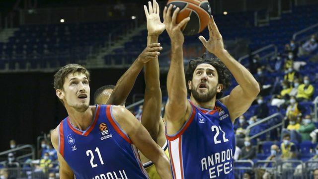 ALBA Berlin 72-93 Anadolu Efes (Maç sonucu)