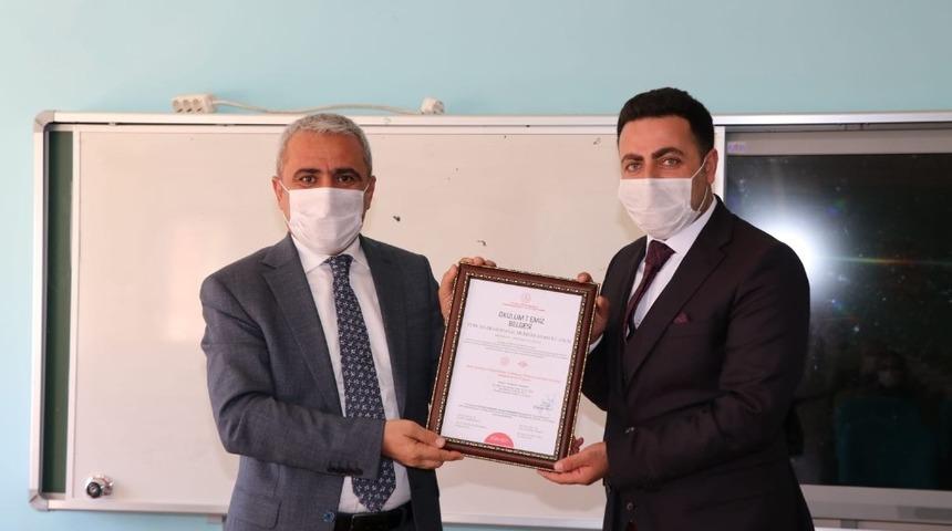 Hakkari&rsquo;de 36 okul &lsquo;Okulum Temiz Belgesi&rsquo; aldı