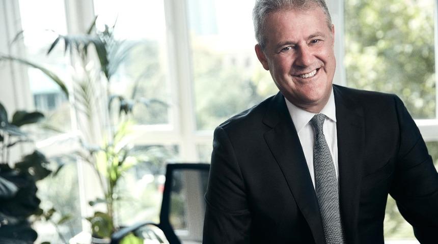 İZTO&rsquo;dan &ldquo;Buradayım &Ouml;ğretmenim&rdquo; kampanyası ile &ouml;ğrencilere tablet desteği