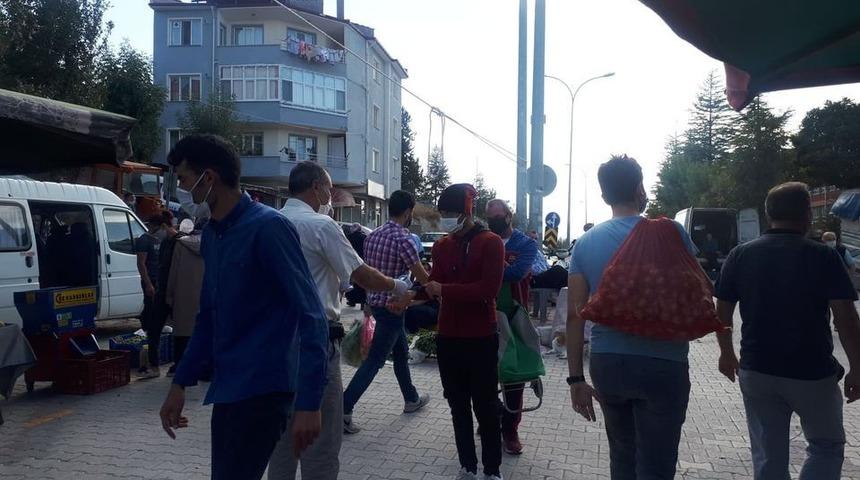 Emet pazarında Korona virüs tedbirleri