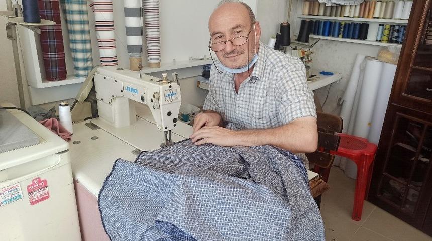 Hobi olarak başladı 40 yıldır g&ouml;mlek dikiyor