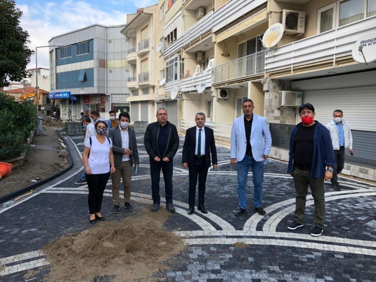 Altınoluk&rsquo;a meydan ve bisiklet yolu projesi başladı