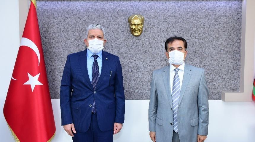 Başkan K&uuml;peli&rsquo;nden M&uuml;d&uuml;r Değirmenci&rsquo;ye hayırlı olsun ziyareti