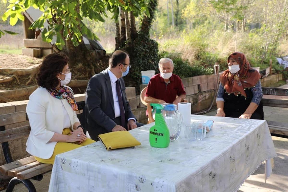 Vali G&uuml;ner şehit ailelerini ziyaret etti