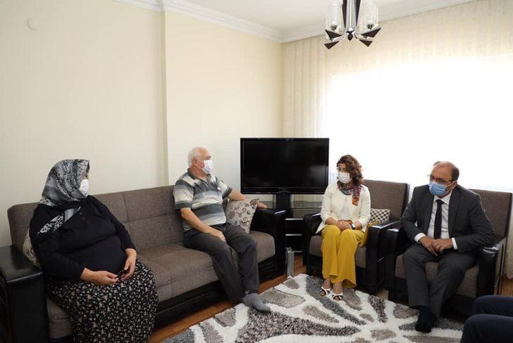 Vali Güner şehit ailelerini ziyaret etti G3