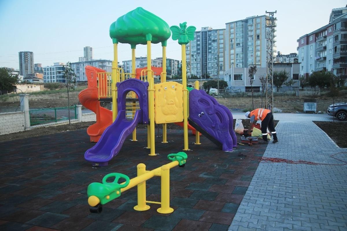 Atakum Belediyesi Mehmet Soykan Parkı&rsquo;nı miniklerin kullanımına a&ccedil;tı