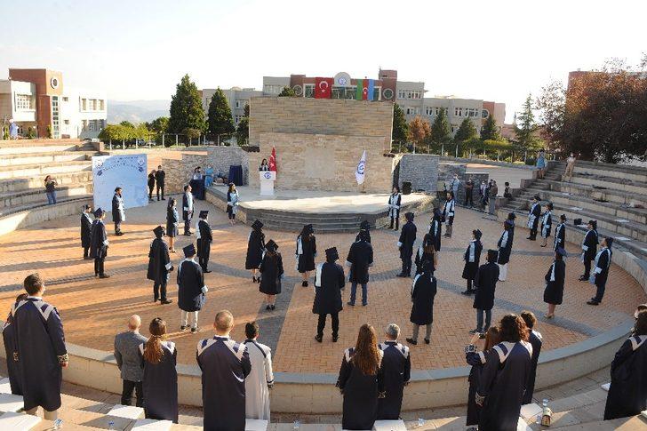 ADÜ Diş Hekimliği Fakültesi mezuniyet ve yemin töreni gerçekleşti G3