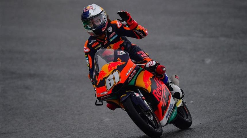 Milli motosiklet&ccedil;i Can &Ouml;nc&uuml;, Kawasaki Puccetti takımı ile anlaştı