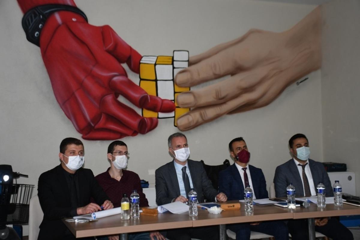 İneg&ouml;l Belediyesi&rsquo;nin proje takımı m&uuml;lakatla belirleniyor