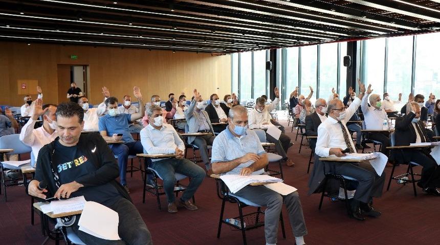 Sağlık &ccedil;alışanlarına toplu ulaşım yılsonuna kadar &uuml;cretsiz