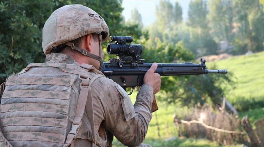 Hakkari'de 8 ter&ouml;rist etkisiz hale getirildi