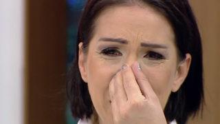 Tuğba Özerk ağlaya ağlaya anlattı: Eşim burnumu kırdı