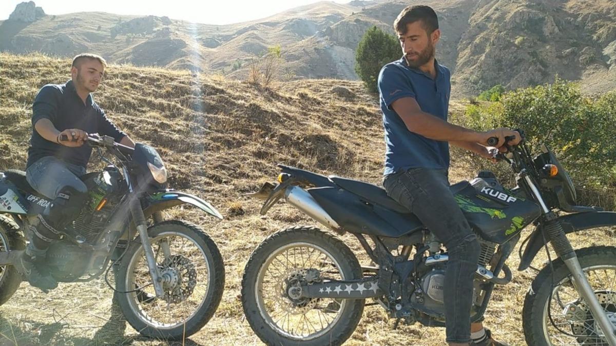 (&Ouml;zel) Hakkarili gen&ccedil;, motokros yarışlarına katılmak istiyor