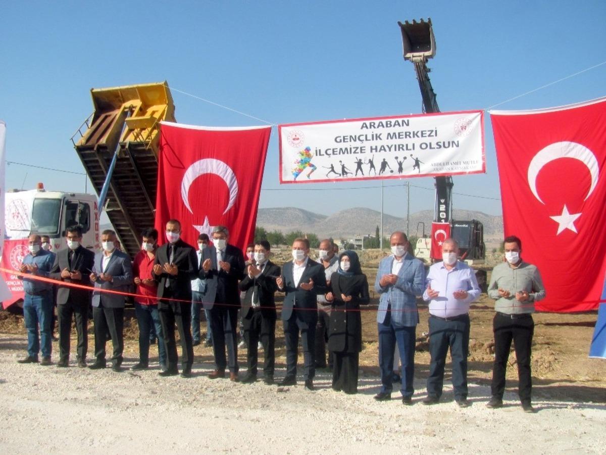 Araban Gen&ccedil;lik Merkezinin temeli dualarla atıldı