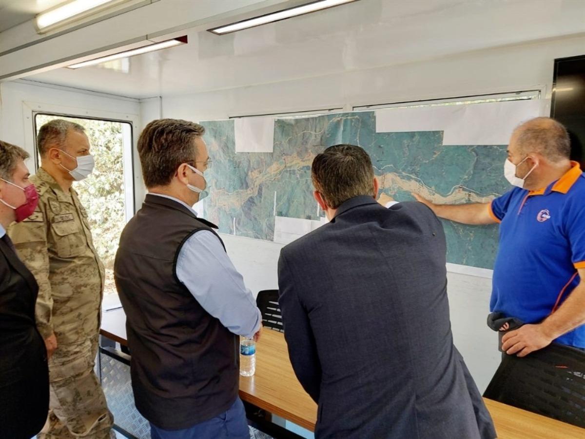 Giresun Valisi Enver &Uuml;nl&uuml;: &ldquo;Sel sonrası &ccedil;alışmaları titizlikle takip ediyoruz&rdquo;
