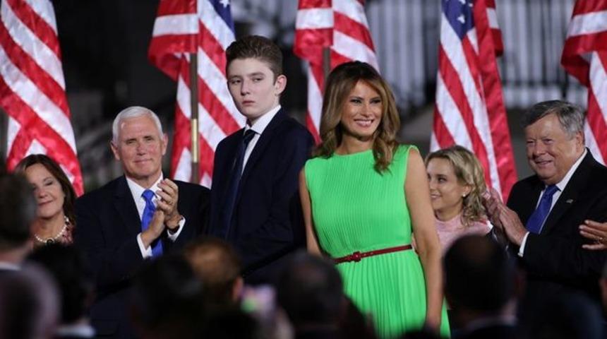 First Lady Melania itiraf etti: Trump’ın 14 yaşındaki oğlu da koronaya yakalanmış