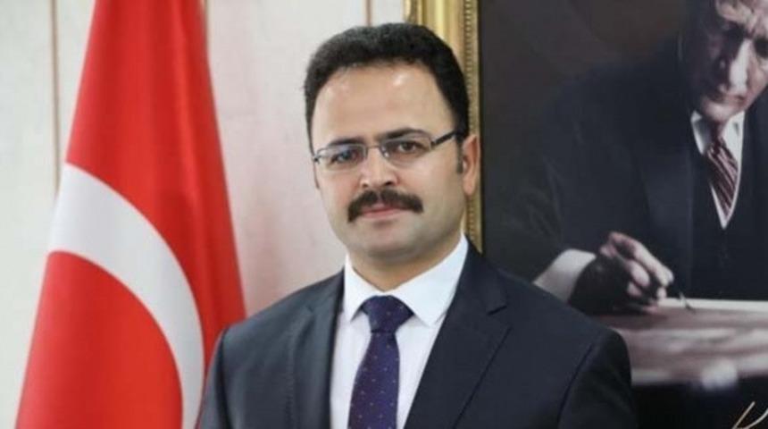 Gediz&rsquo;de kapı &ouml;nlerinde sigara i&ccedil;ilmesi yasaklandı