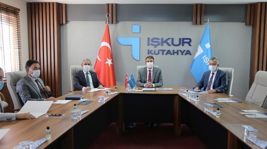 İş arayan kişi sayısı yüzde 28 azaldı