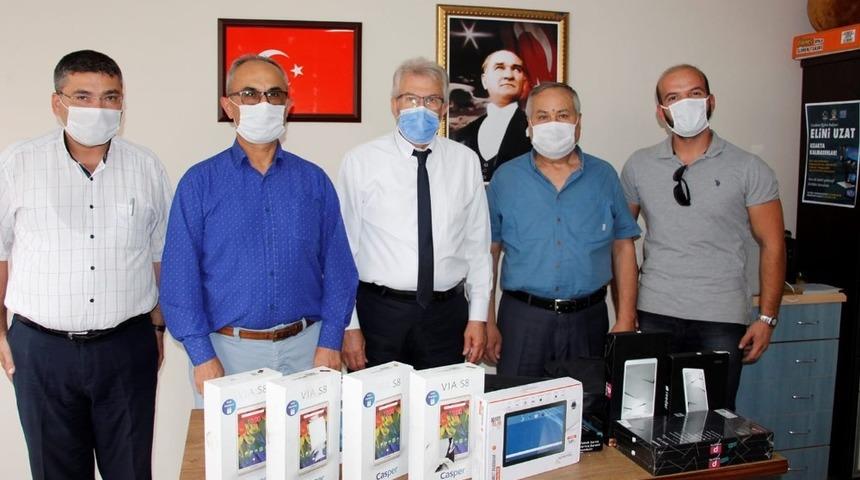 İstanbul&rsquo;dan &Ouml;demiş&rsquo;e eğitim desteği