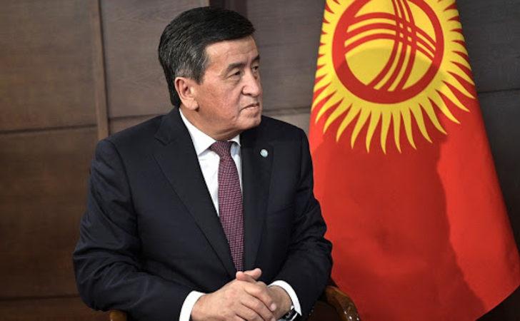 Kırgızistan Cumhurbaşkanı istifa etti!
