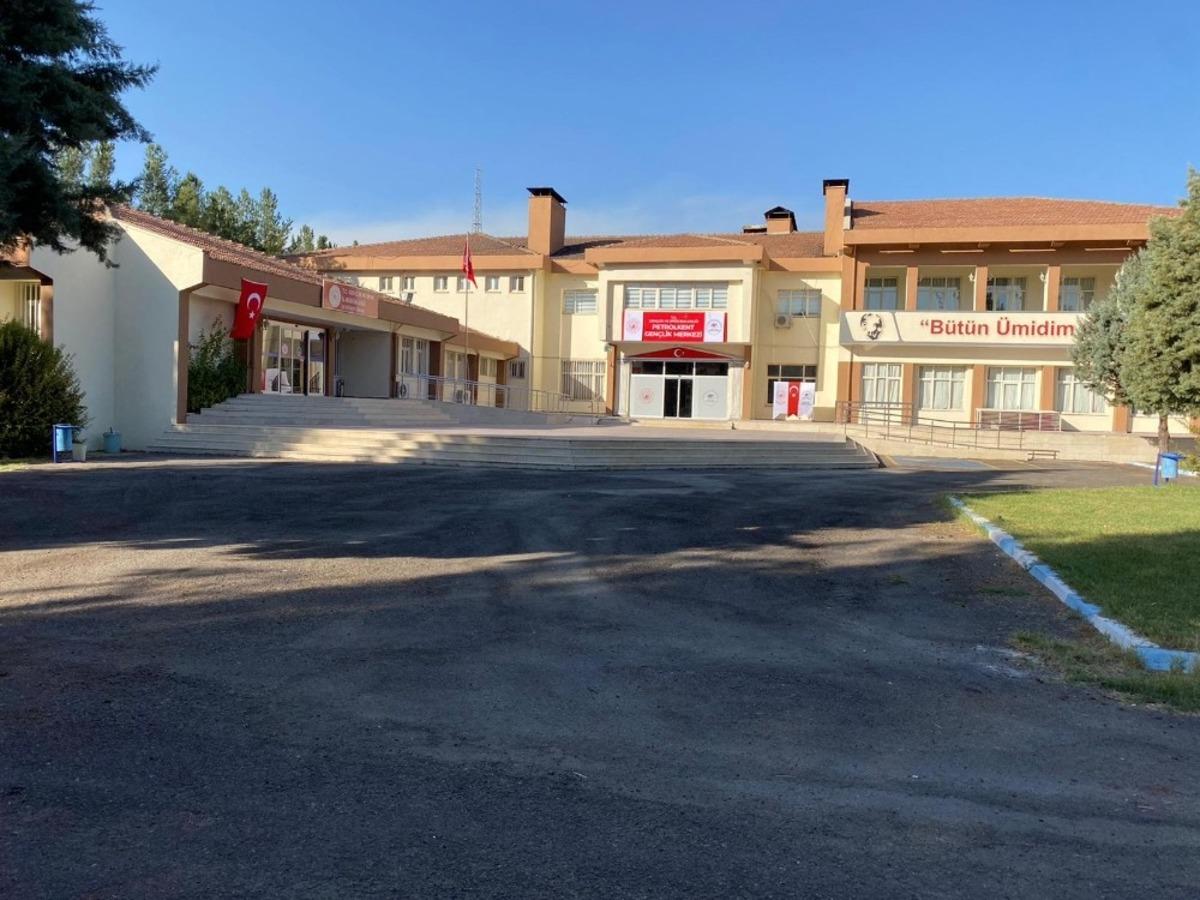 Batman&rsquo;da Gen&ccedil;lik Merkezi kuruldu