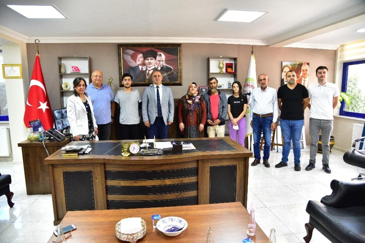 Başkan Kaya, &ldquo;Samet hayata yeniden sarılacak&rdquo;