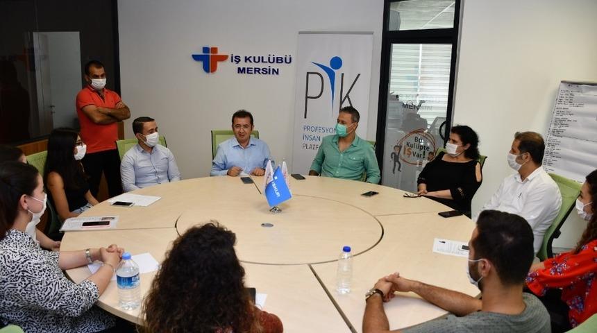 Staj g&ouml;ren &ouml;ğrencilere iş kul&uuml;b&uuml; eğitimi verildi