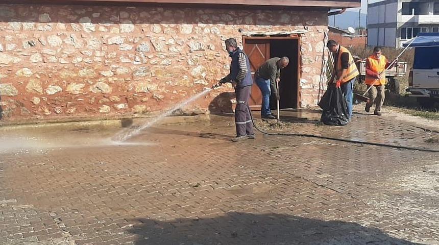 Tarihi &ccedil;amaşırlık binası temizlendi