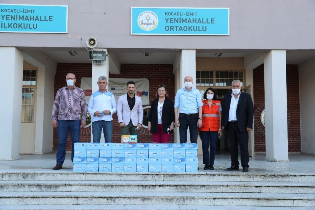 Başkan H&uuml;rriyet &ldquo;Sıfır Atık&rdquo; projesi i&ccedil;in okulları ziyaret etti