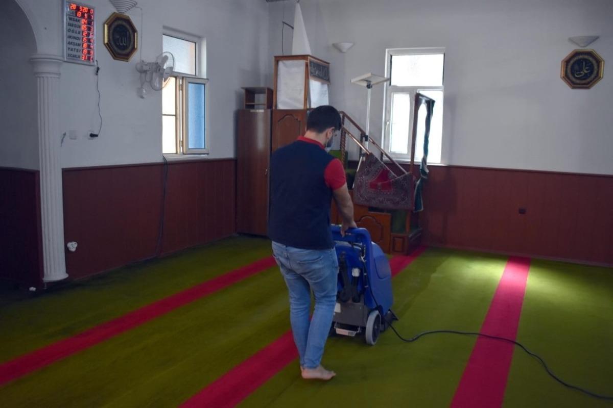 Mardin&rsquo;de ibadethaneler temizleniyor