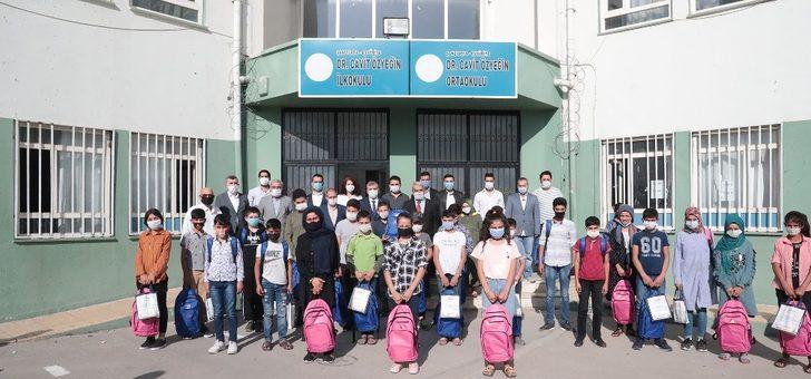 Şanlıurfa’da öğrencilere hijyen ve eğitim seti G1