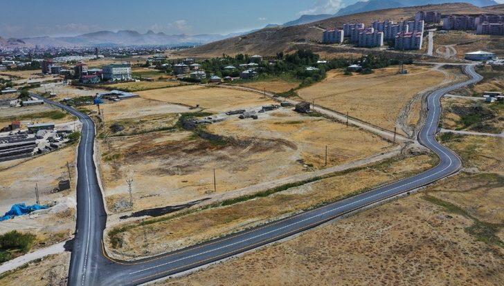 Van Büyükşehir Belediyesi Edremit’teki asfalt çalışmalarını tamamlıyor G5